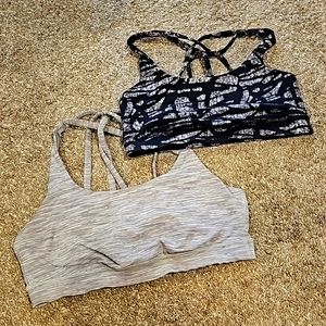 Well loved lululemon sports bras size 6